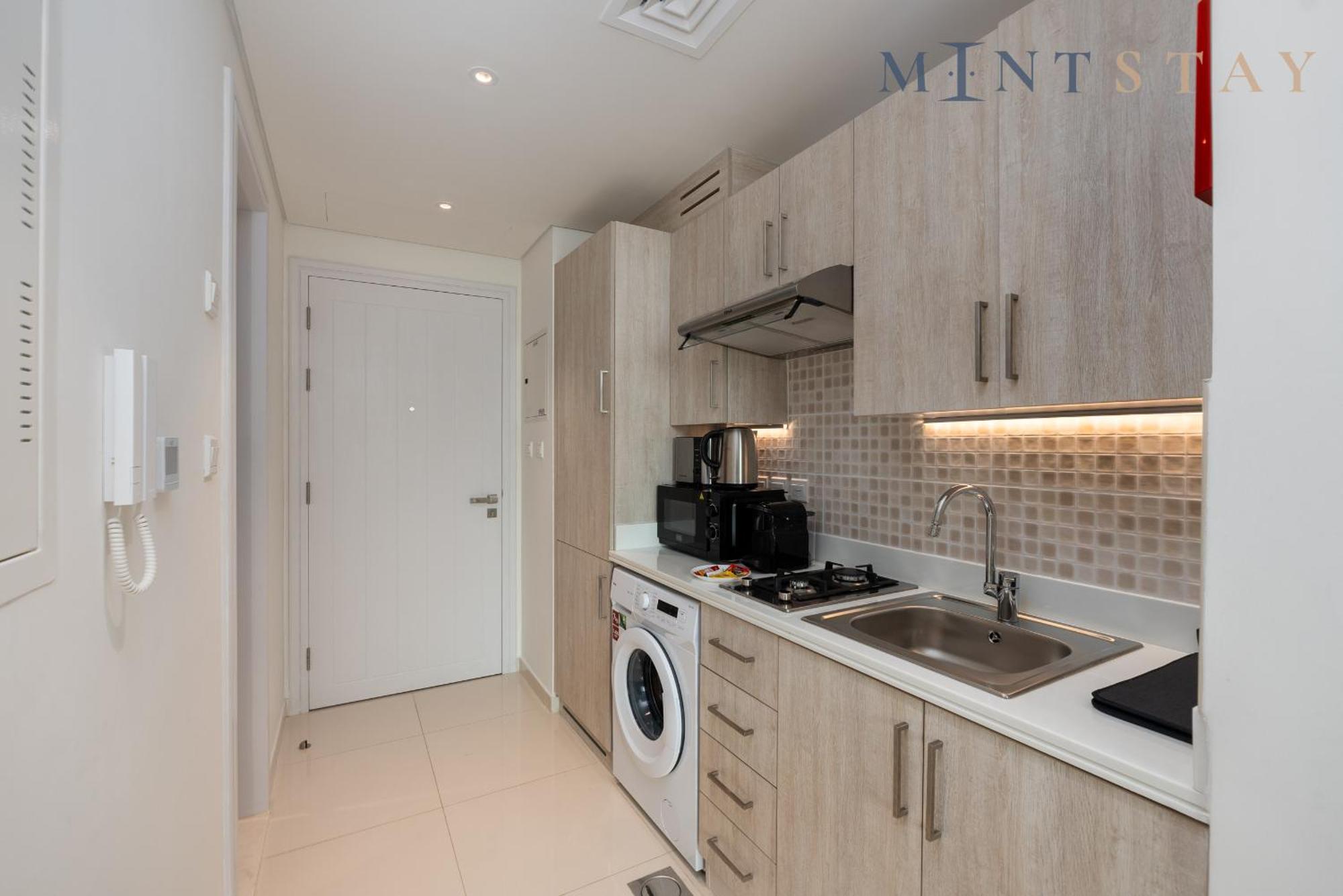 Seven Palm, Palm Jumeirah - Mint Dubaï